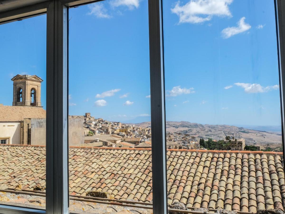 Apartamento I Colori Della Sicilia Noblesse Caltagirone Exterior foto